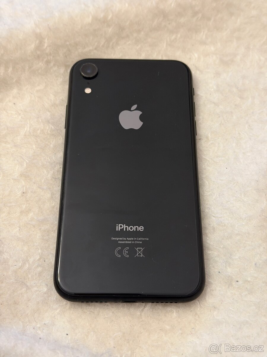 iPhone XR 64 Gb černý - 6