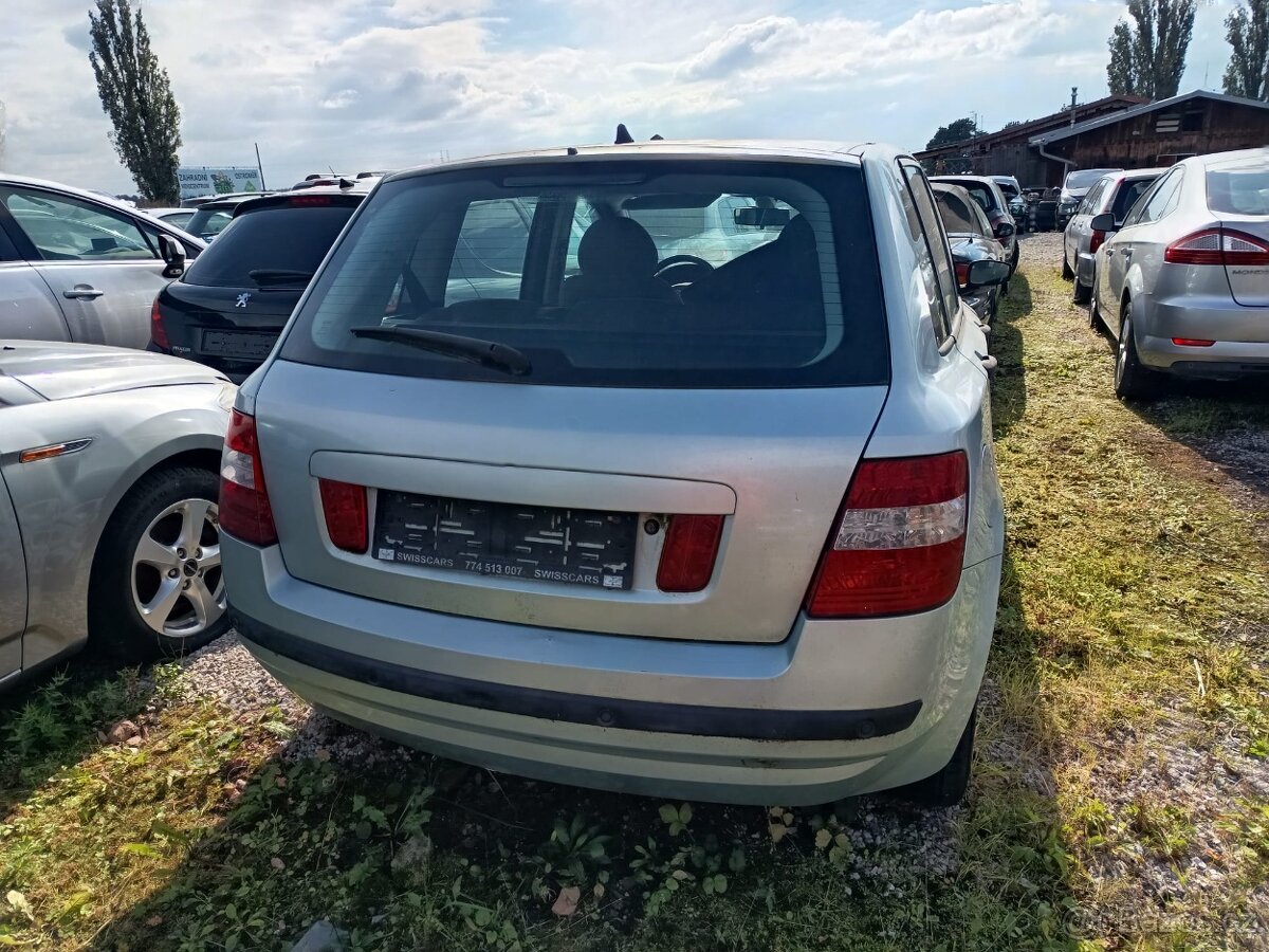 Fiat Stilo 1.6 16V - 6