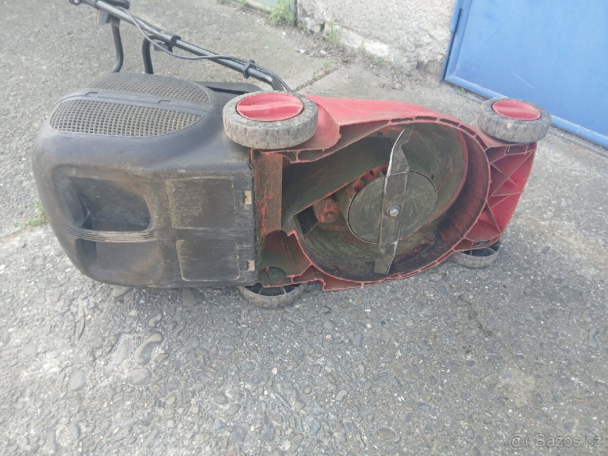 mala elektricka sekacka 1000w, ostry nuz - 6