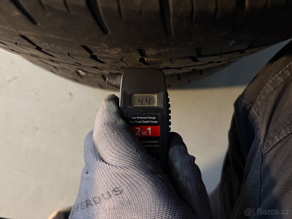 Letní pneu Bridgestone 215/65R15C - 6