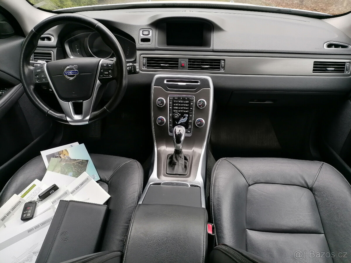 Volvo XC 70 2,4 D4 AWD - 6