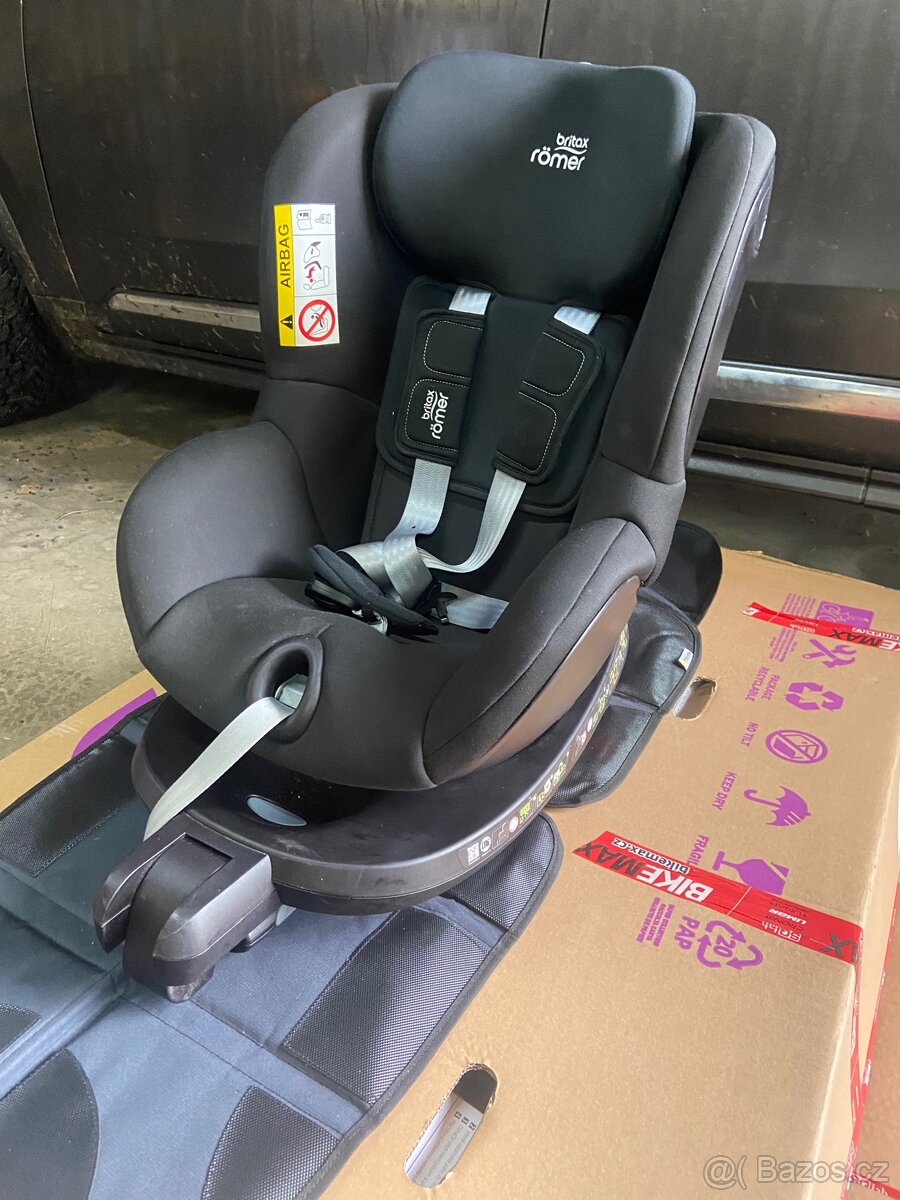 Autosedačka britax römer dualfix R - 6