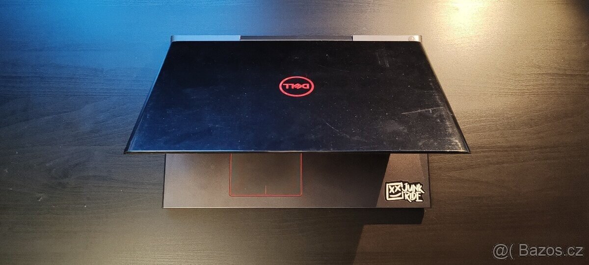 Dell inspiron 15 7577 - 6