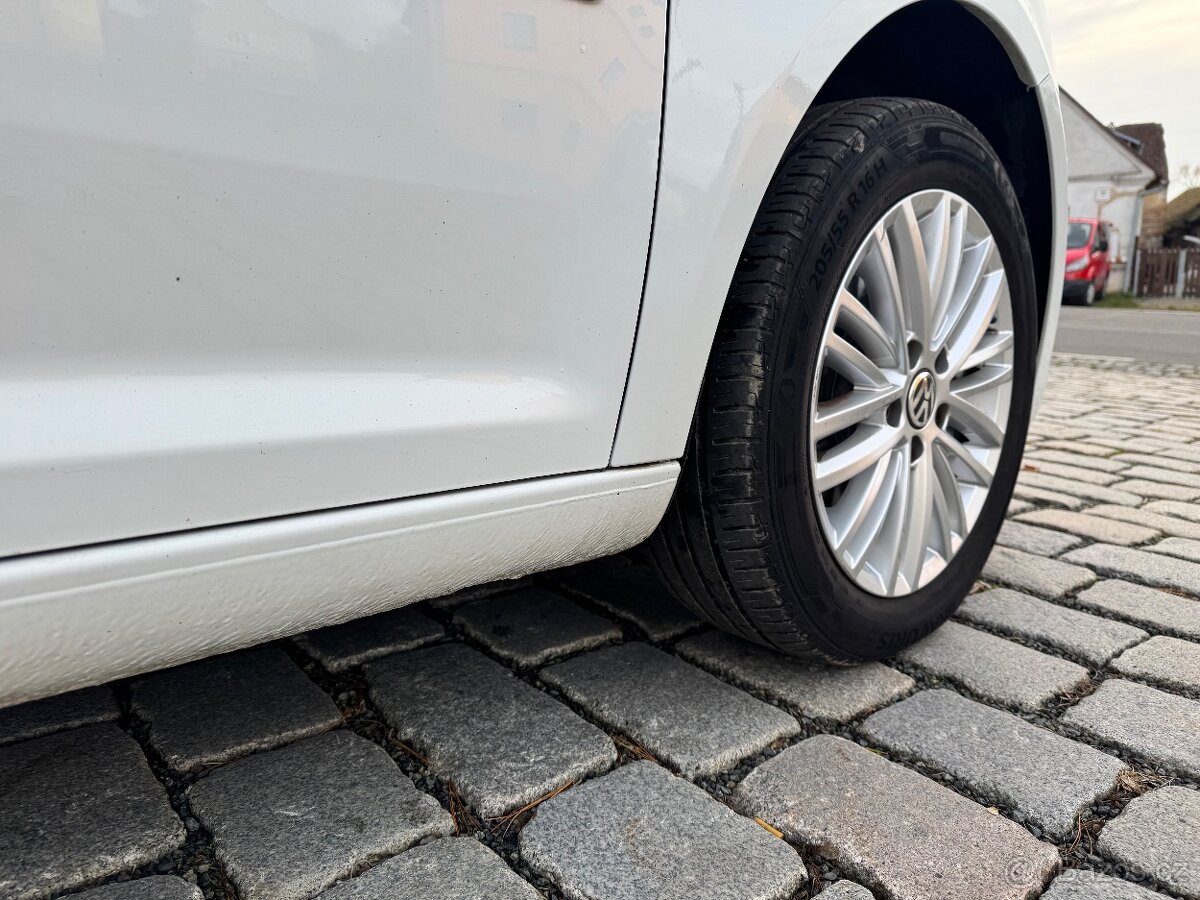 Volkswagen Touran 2.0Tdi - 6