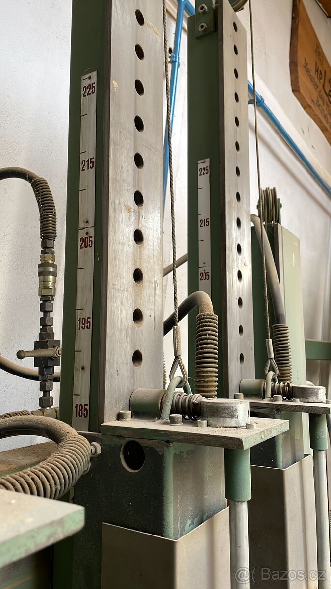 Truhlářský rámový lis HESS - 6