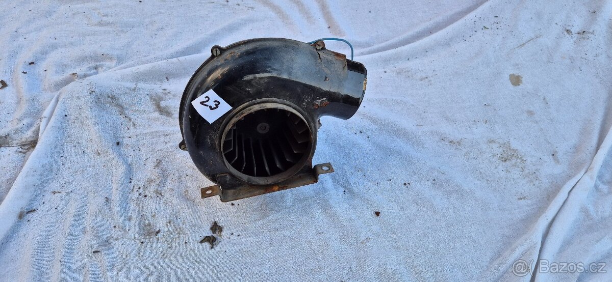 Tatra 613- náhradní díly - 6