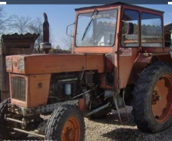 Rumunský Traktor UTB - 6