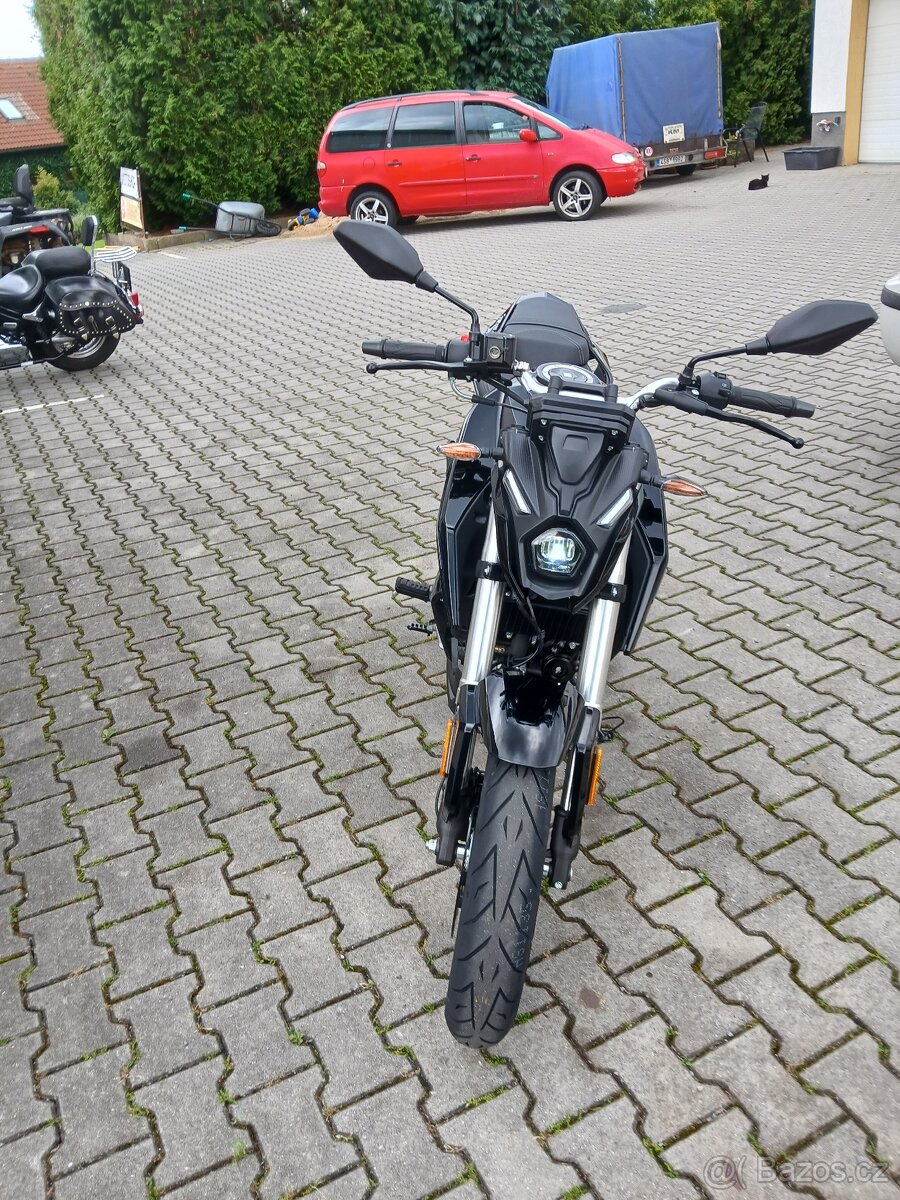 VOGE 125R-Nová-4letá záruka - 6