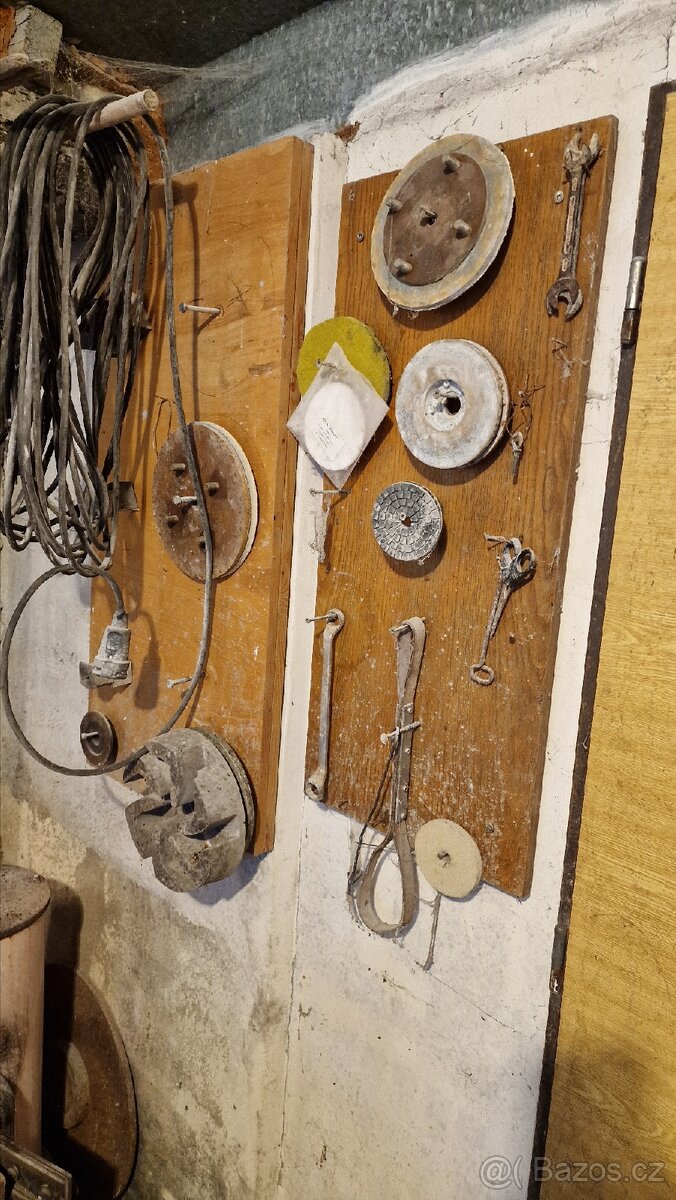 🪨 Leštící rameno na kámen + hladinářský brus dohromady - 6