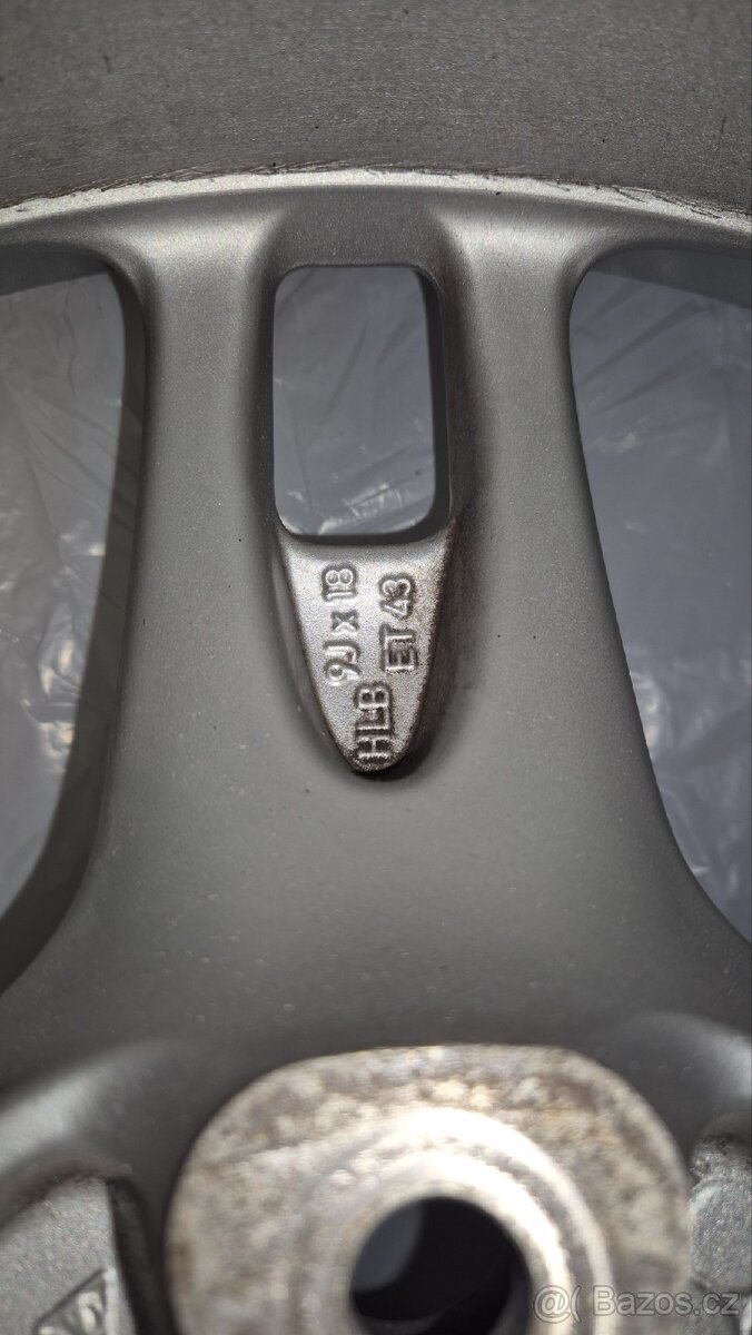 Kola Porsche 987 Boxter S - 18" - 6