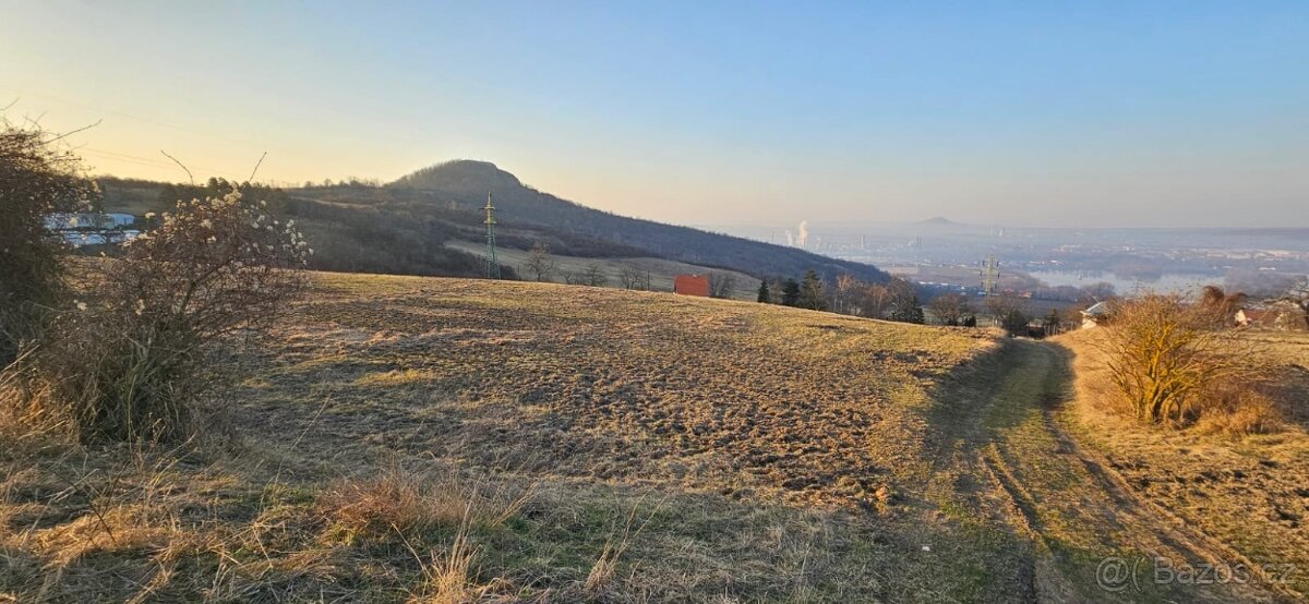 Pozemek v obci Michalovice - 6