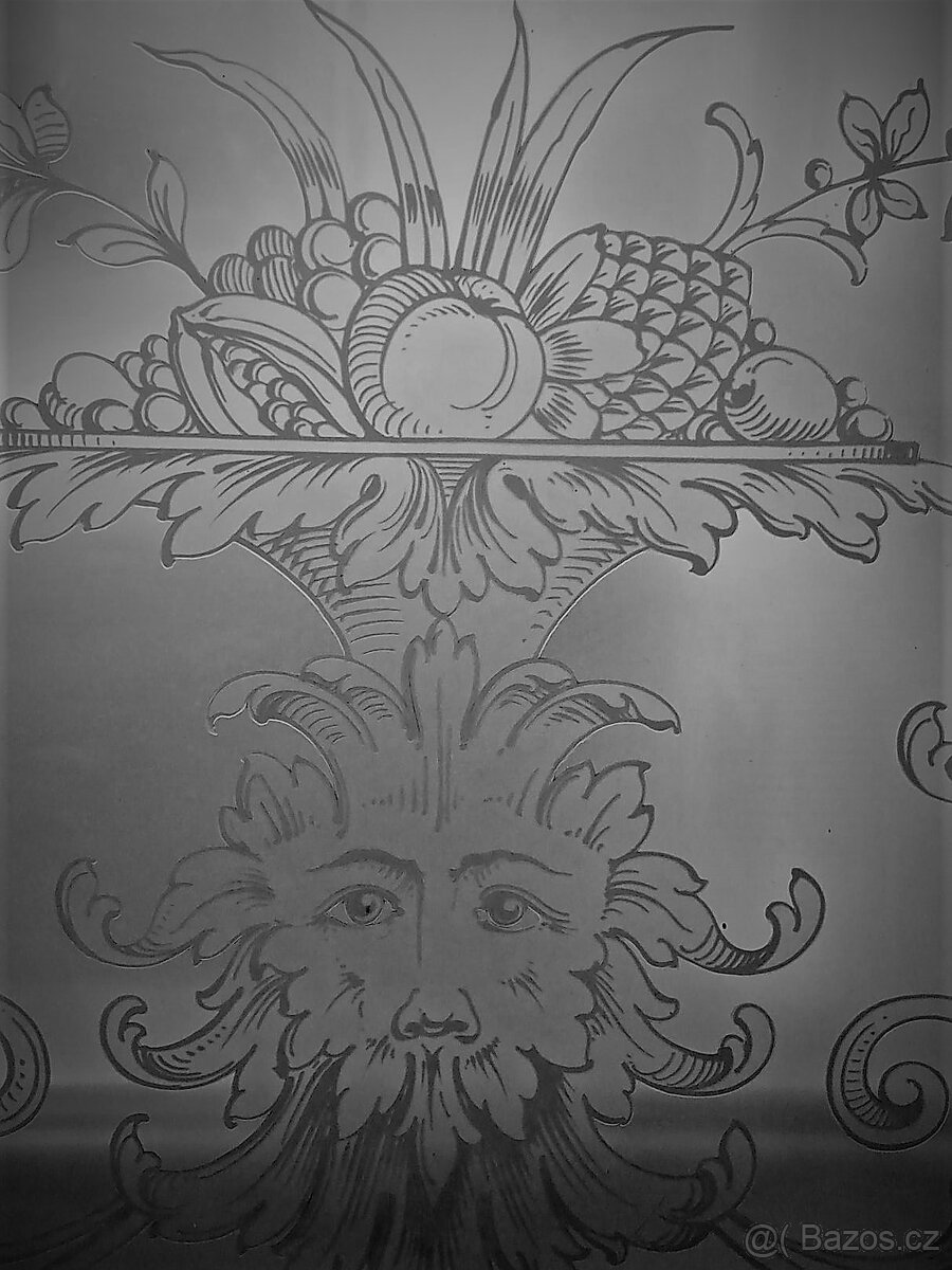 Historické světlíkové okno s motivem Griffinu - 6