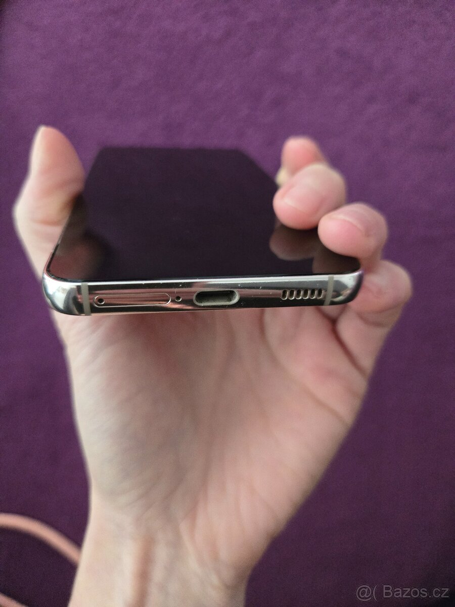 Samsung Galaxy S22 8GB/128GB - 6