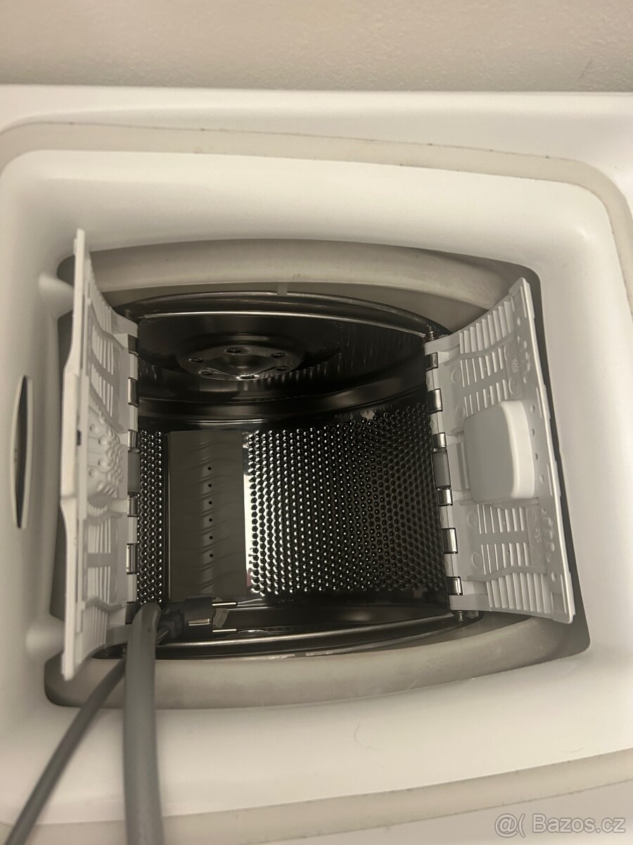 Pračka Candy - vrchní plnění - 6