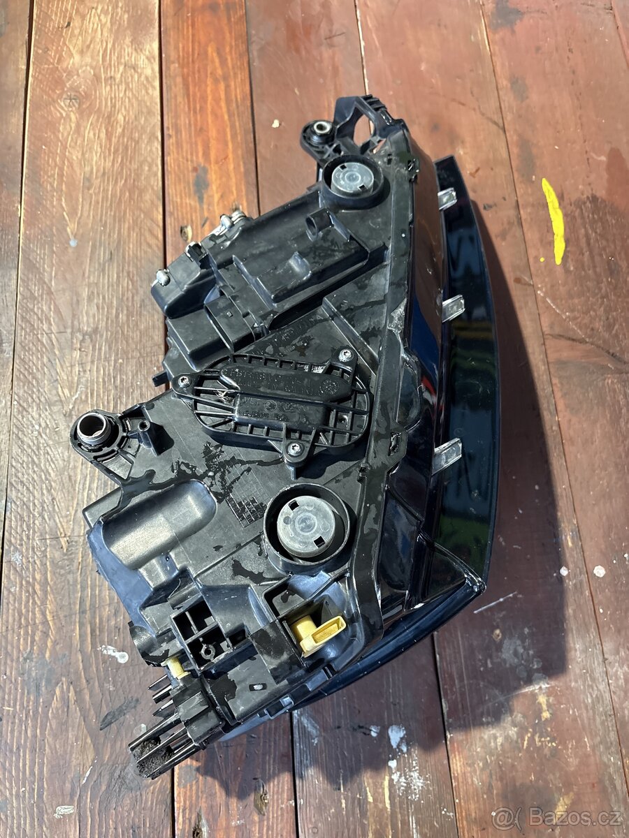 Levé světlo Škoda Scala - 6