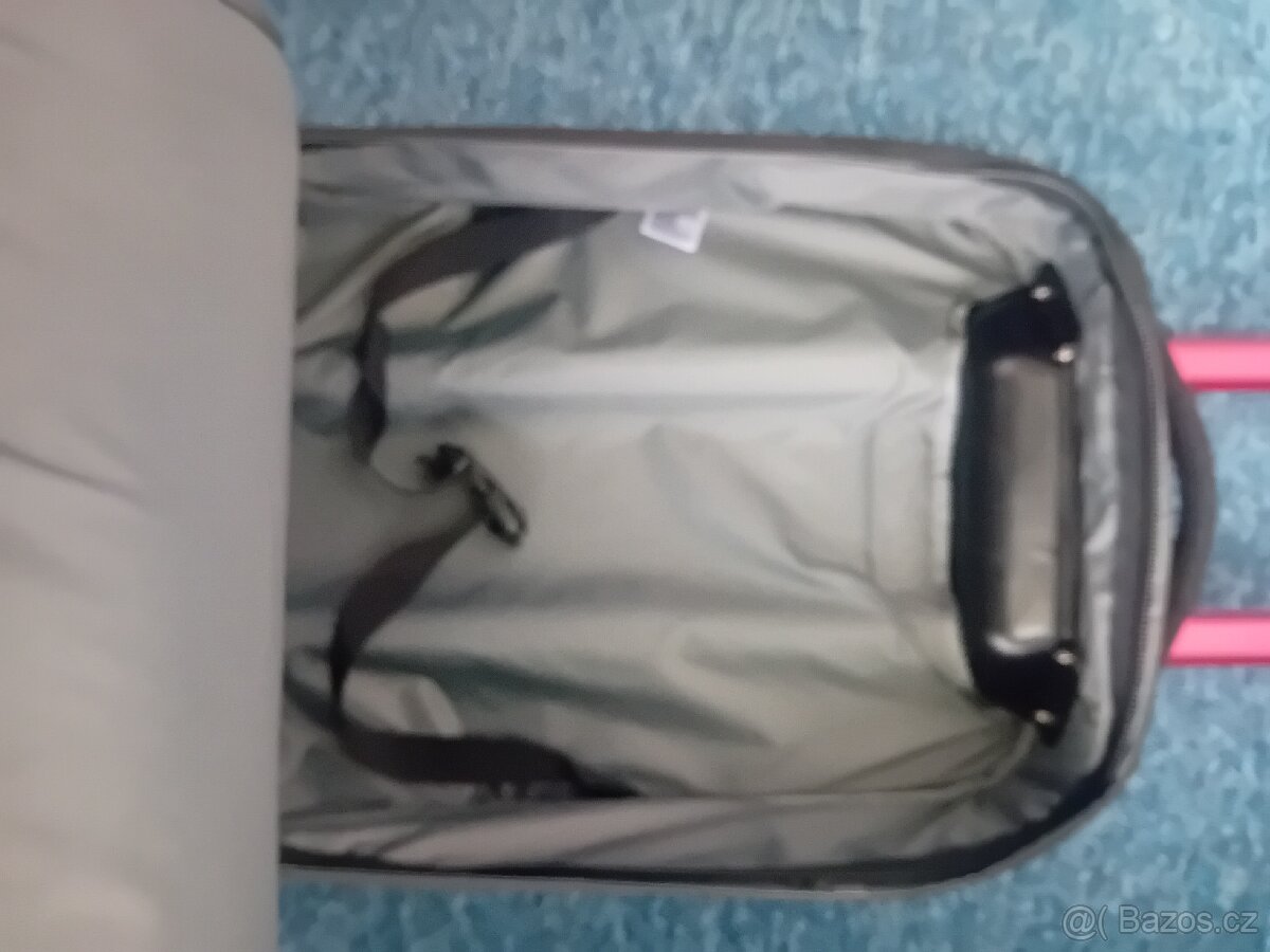 Pouze 1x použitý kufr The Northface - 6