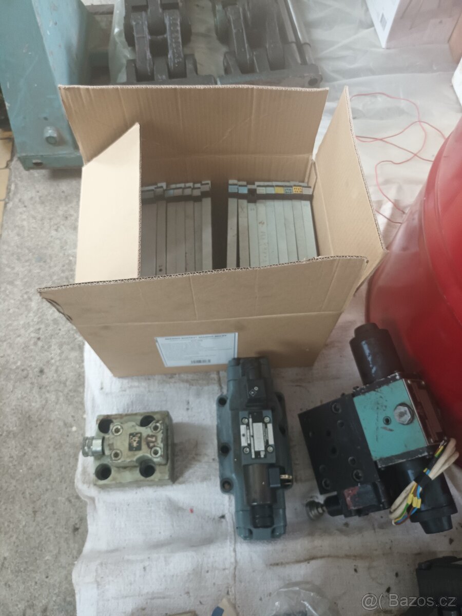 Náhradní díly pro hydraulické lisy CS – likvidace provozovny - 6