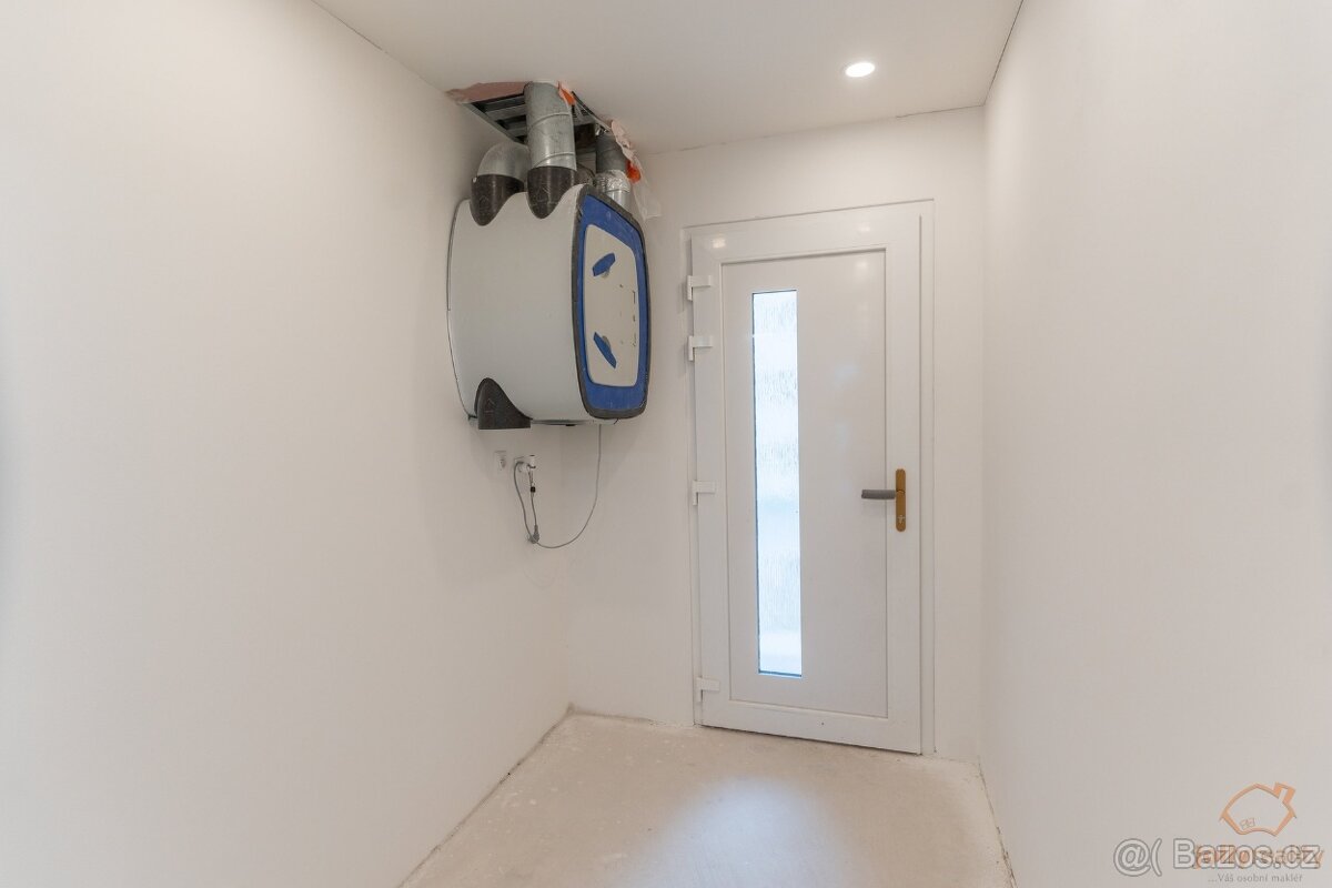 Prodej rodinného domu - 239 m² Měnín, okr. Brno - venkov - 6