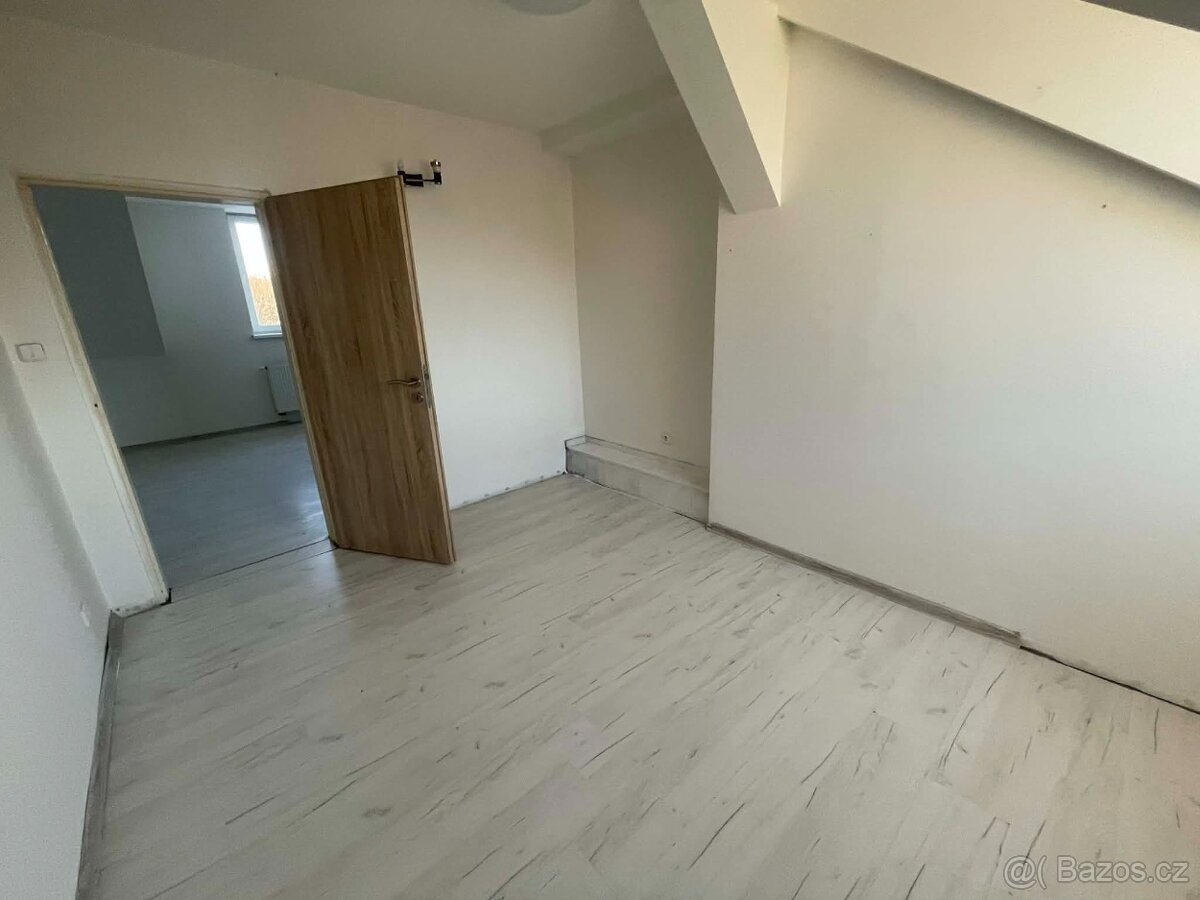Pronájem 2+1 Český Těšín - 6