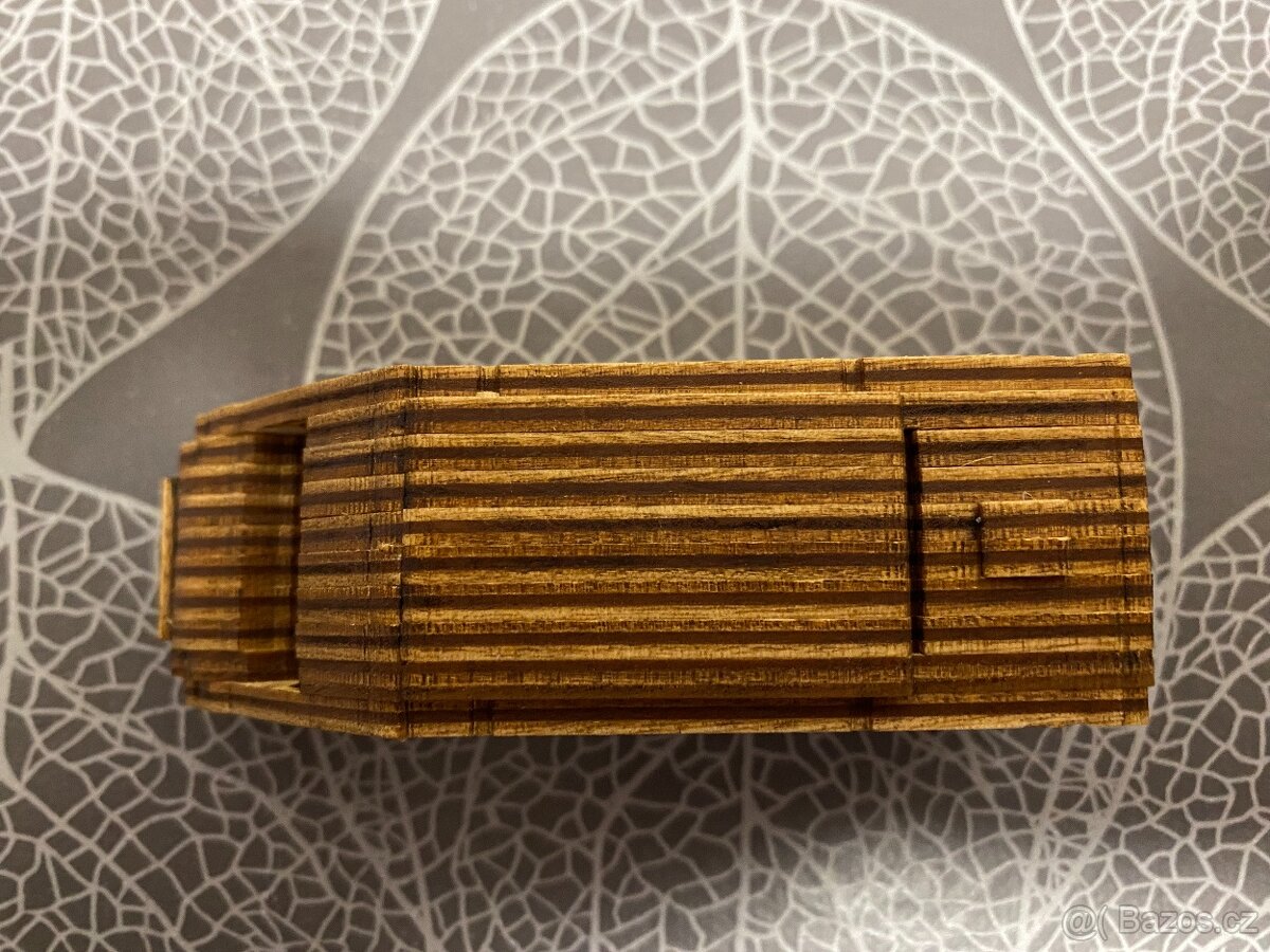 Nový dřevěný model obytného vozu KRS Cruiser Line - 6