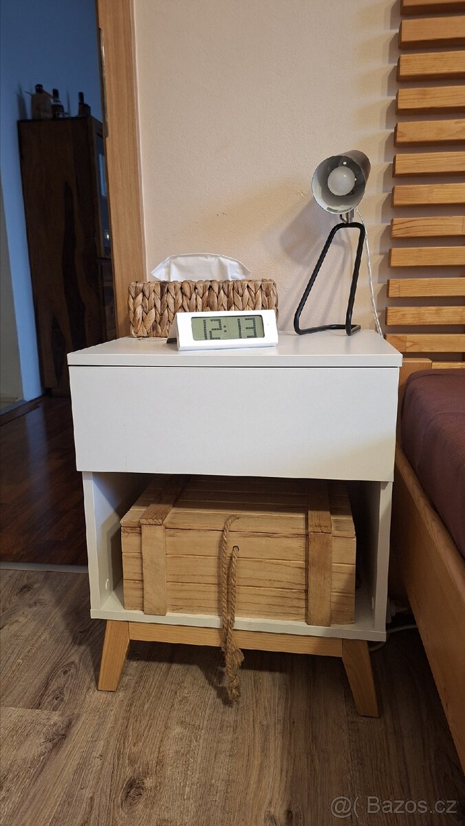 Nábytek Tchibo/IKEA - vše za 15000,- - 6