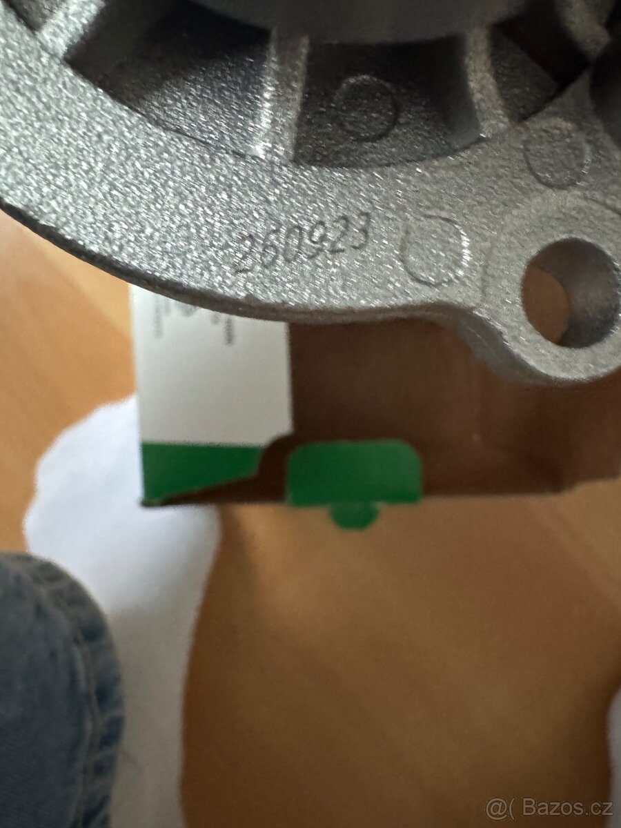 Vodní pumpa VW MAN 538 0807 10 - 6