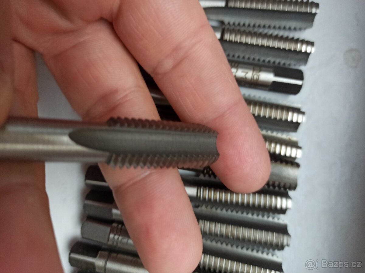 Prodám nové sadové závitníky M12 - 6