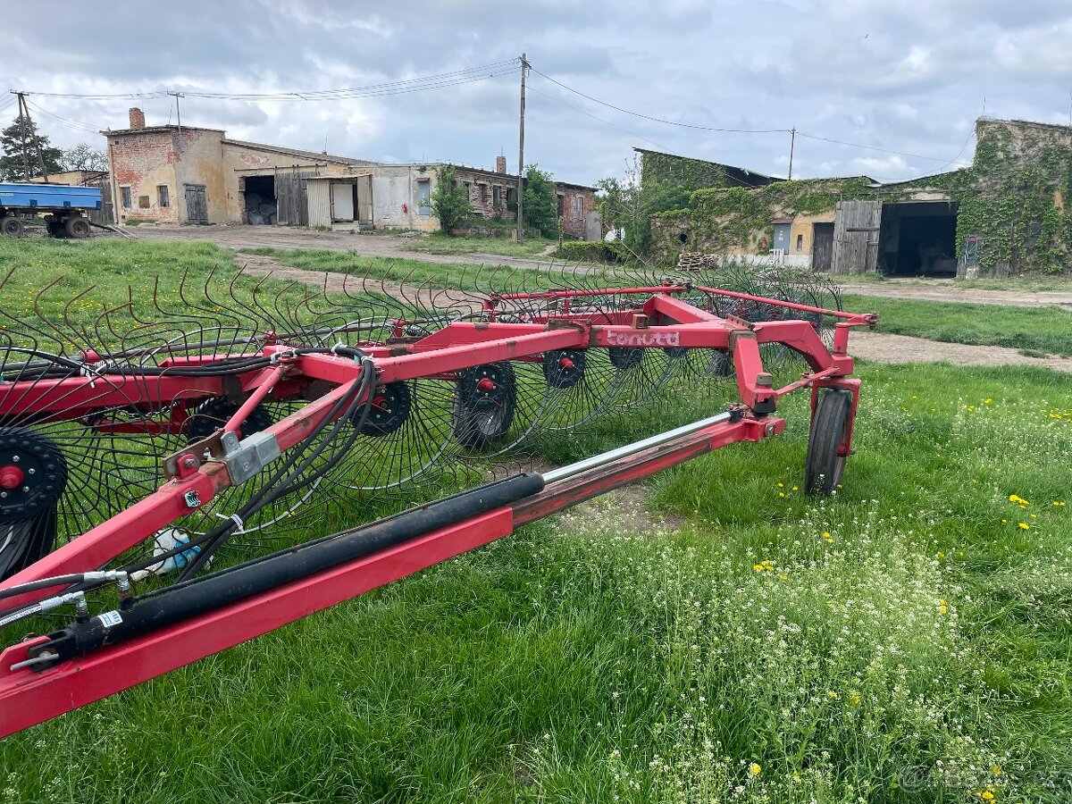 Obraceč slámy a nahrabovač sena - 6