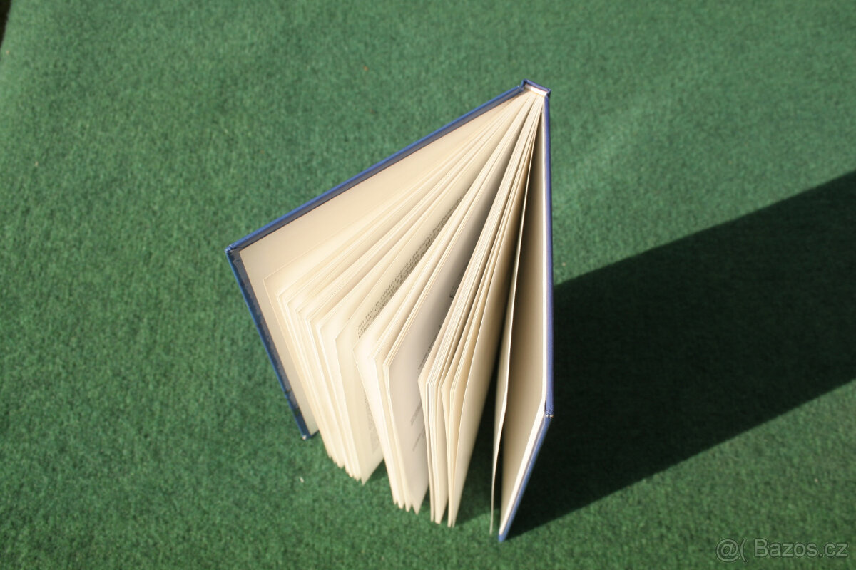 Knihy 2. svět. válka, armáda, vojenské 3.čast - 6