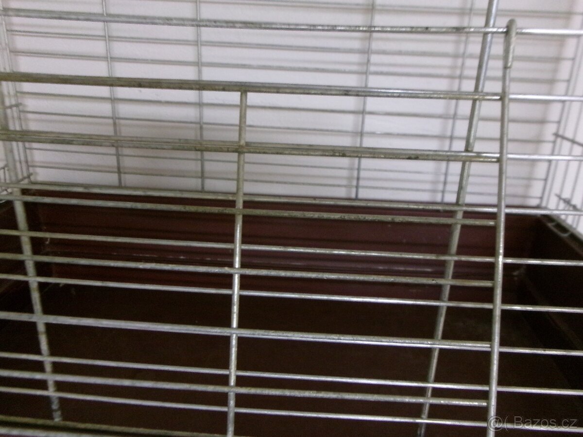 Velká klec pro papoušky nebo drobotinu. - 6