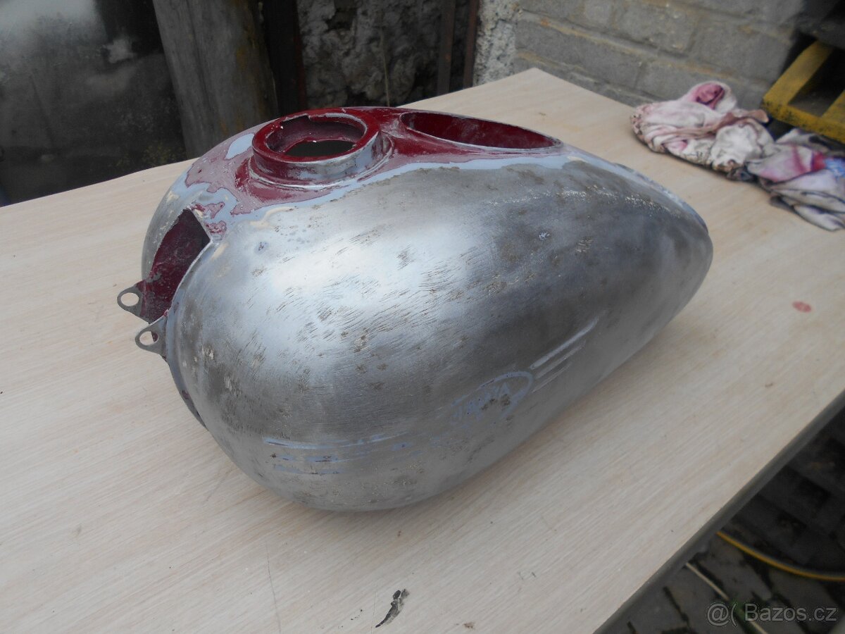 Jawa 250 pérák FJ nádrž - 6