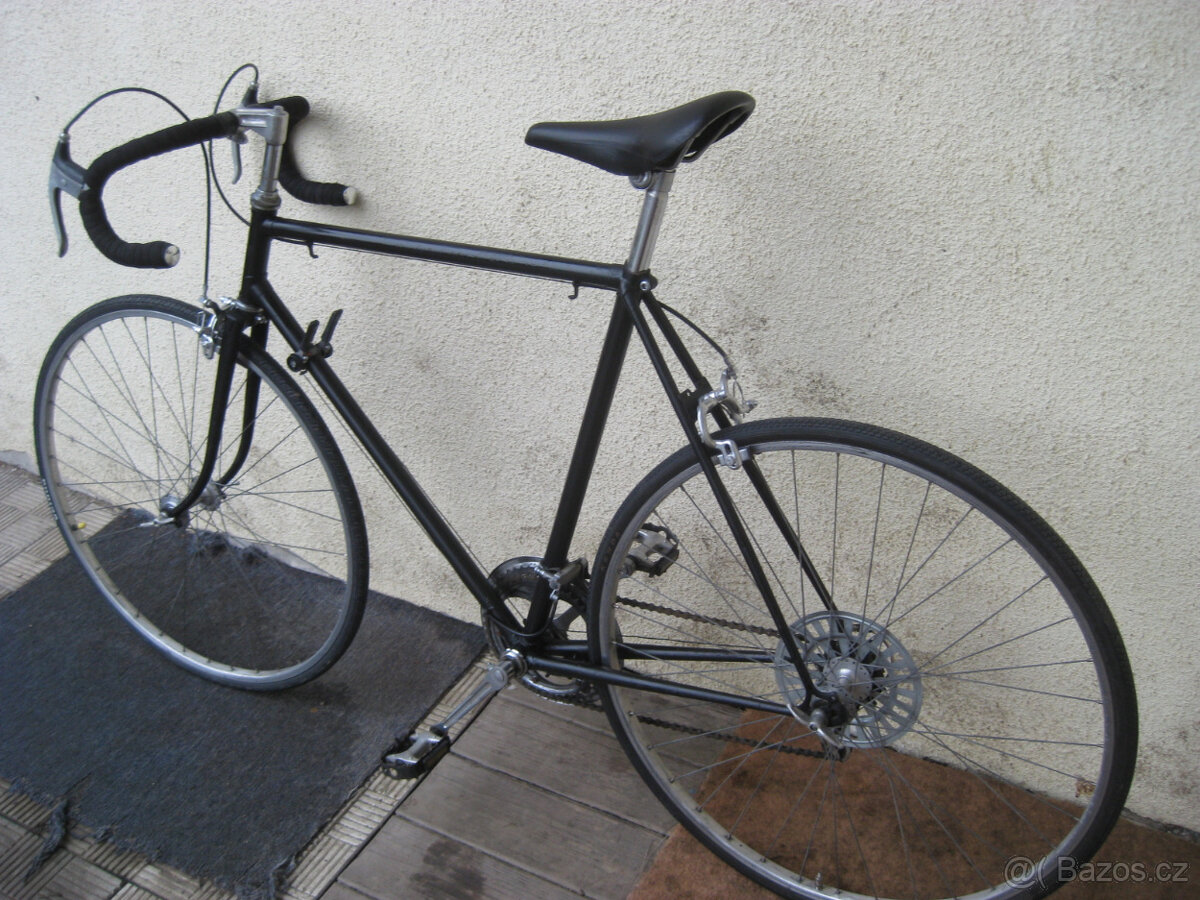 Silnička pologaluska - 6