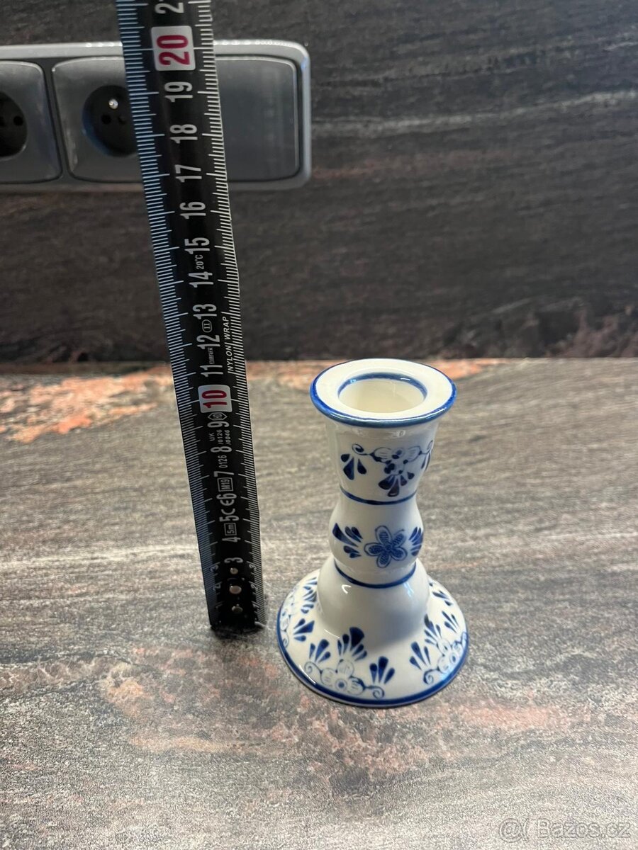 Zdobený porcelánový svícen - 6