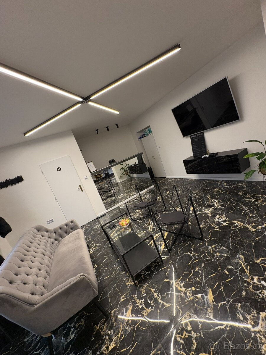 Prodej zavedeného barbershopu - 6