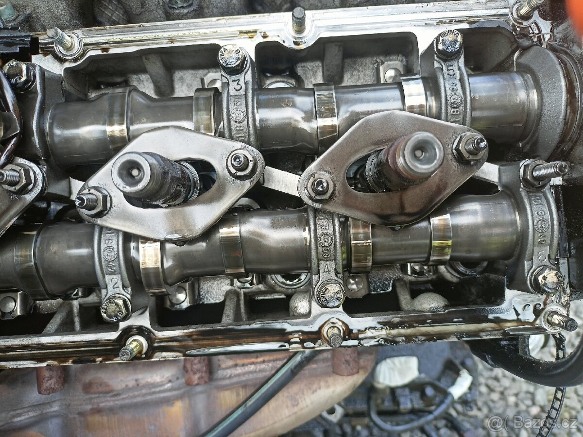 Vačky(Rolny) 2.5tdi V6 + hlavy. - 6