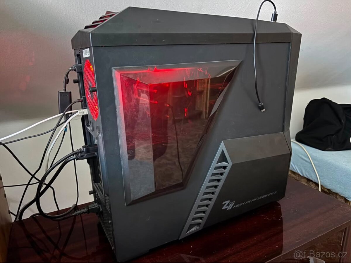 Prodej custom pc sestavy - 6