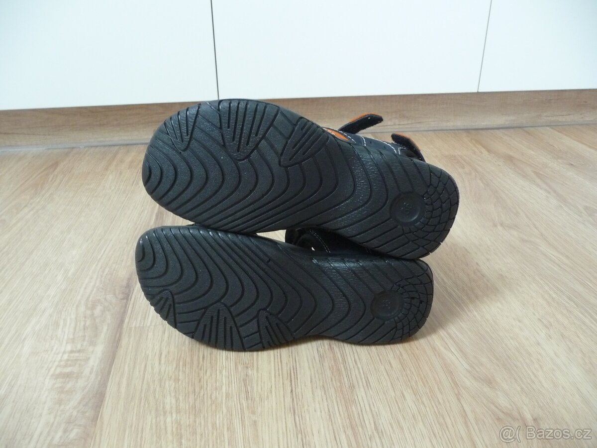 NOVÉ Chlapecké sandále Lanson vel. 36 - 6