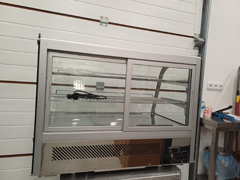 Chladicí vitrína NORDline RTW-120B - 6