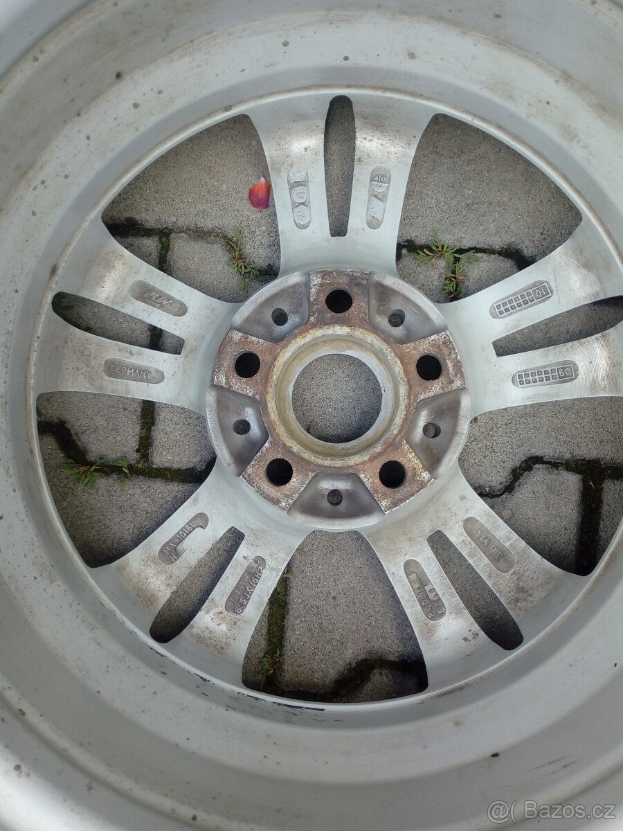 prodám 4 alu disky 6,5JX-16 H2 - ET 45 Renault, DACIA - 6