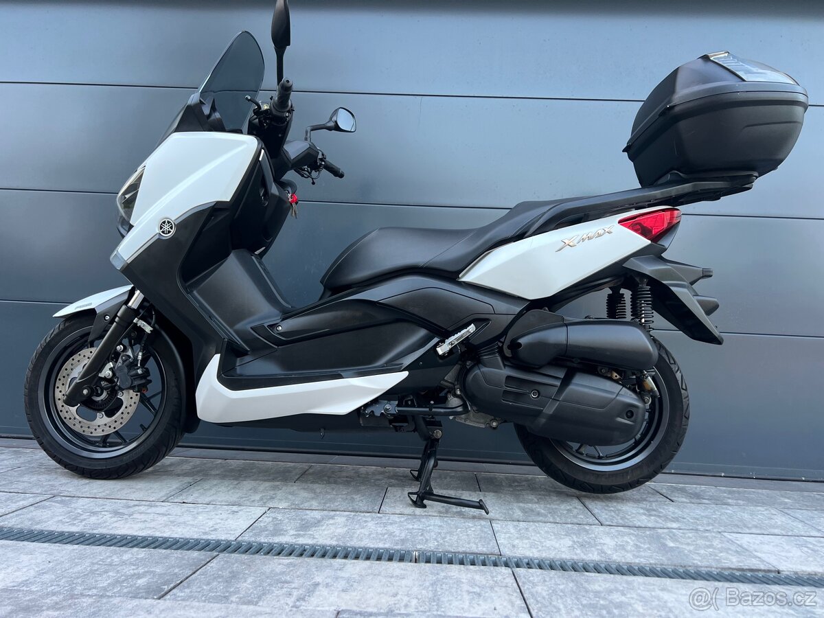 YAMAHA X-Max 125 r.v. 2015 - 6