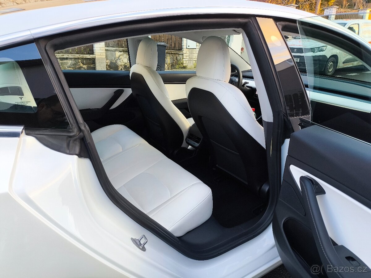 Tesla model 3, Long range, dual motors, 2020, 110 000 km. - 6