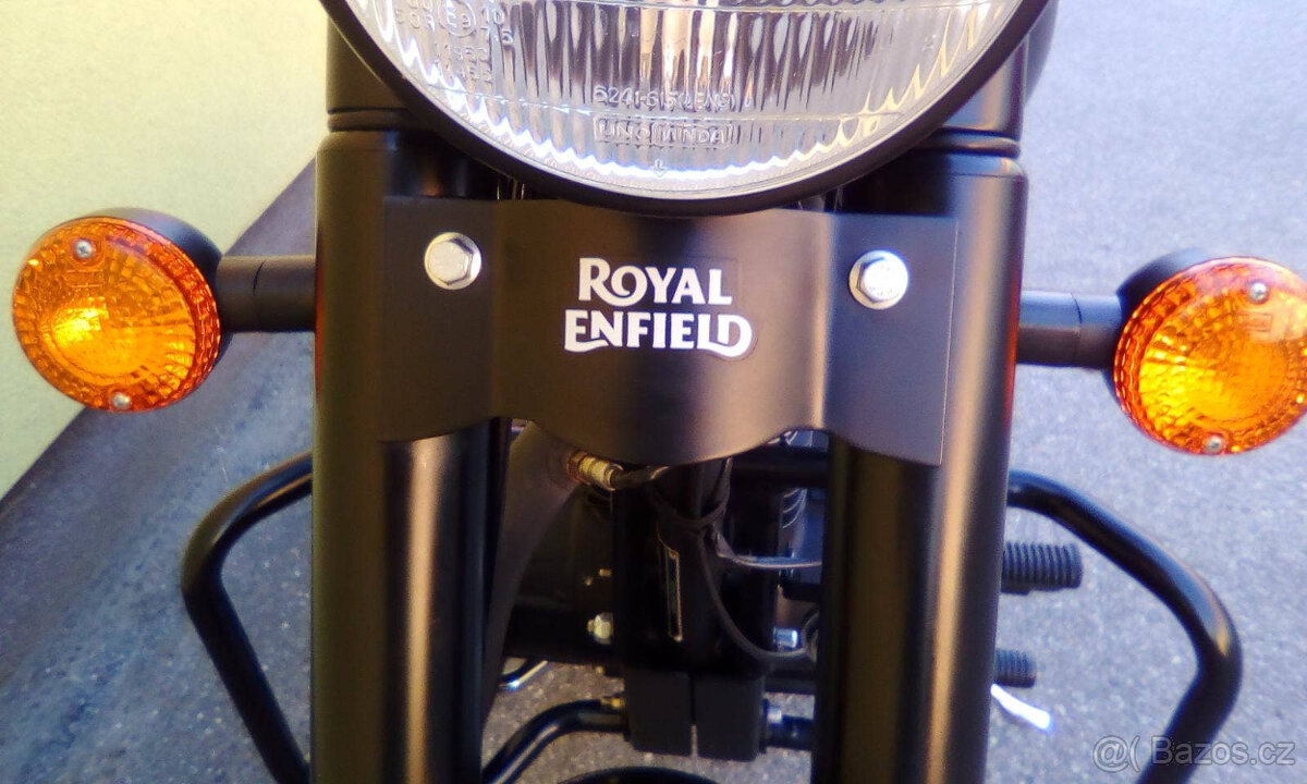 Royal Enfiel Classic 500 - 6