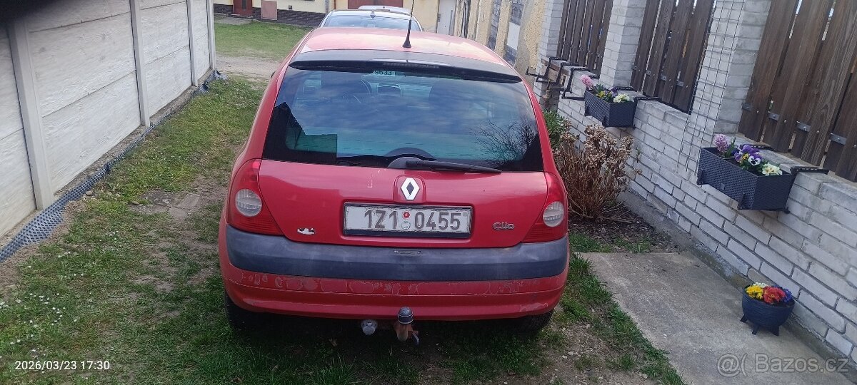 Renault Clio 1.5 DCI - 6