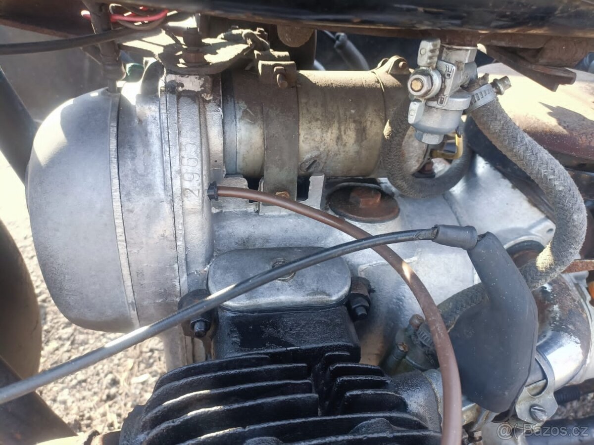 Dněpr,Ural Mt12 s náhonem sidecaru - 6