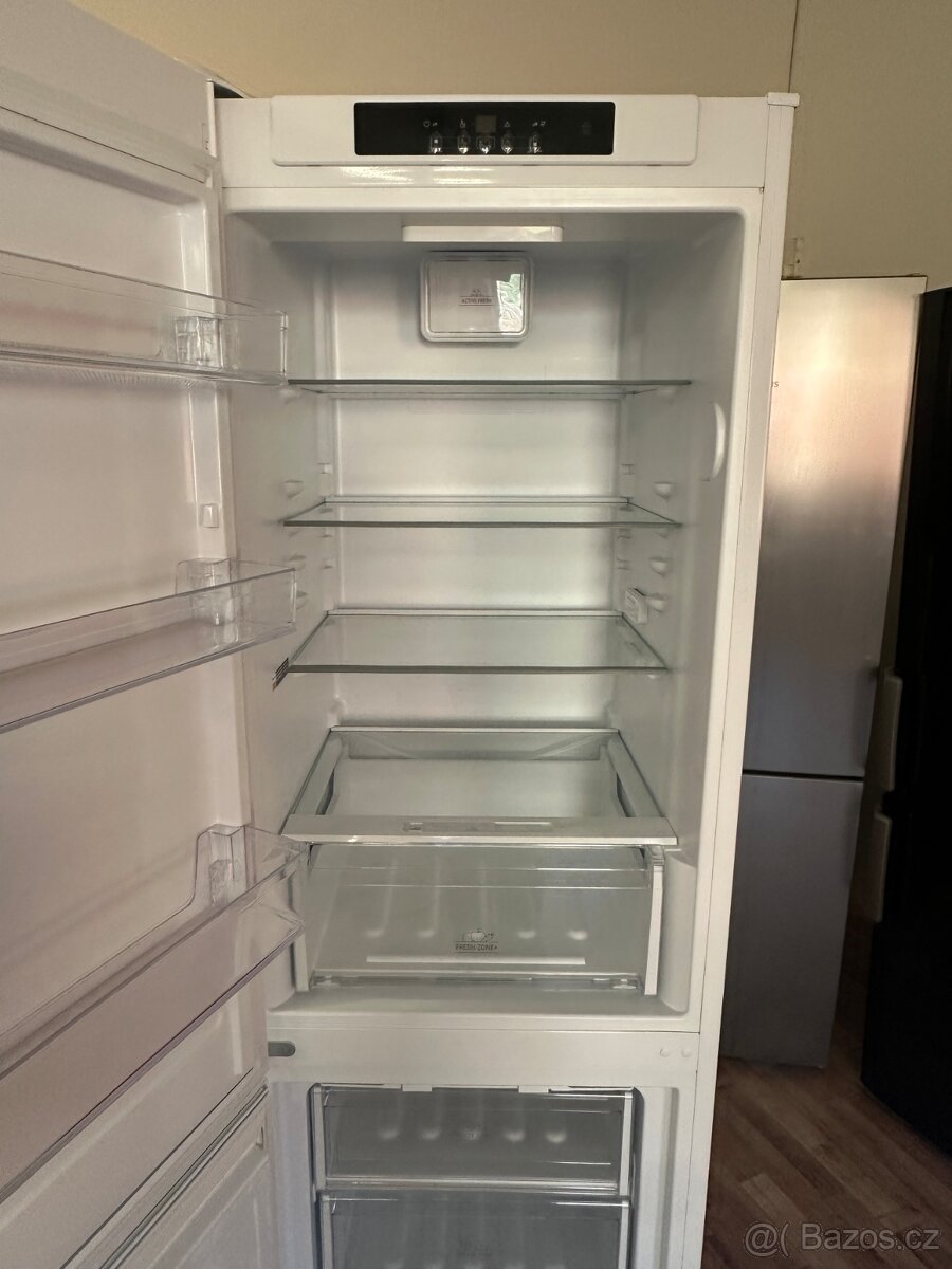 Lednice s mrazákem Bauknecht (145) - 6