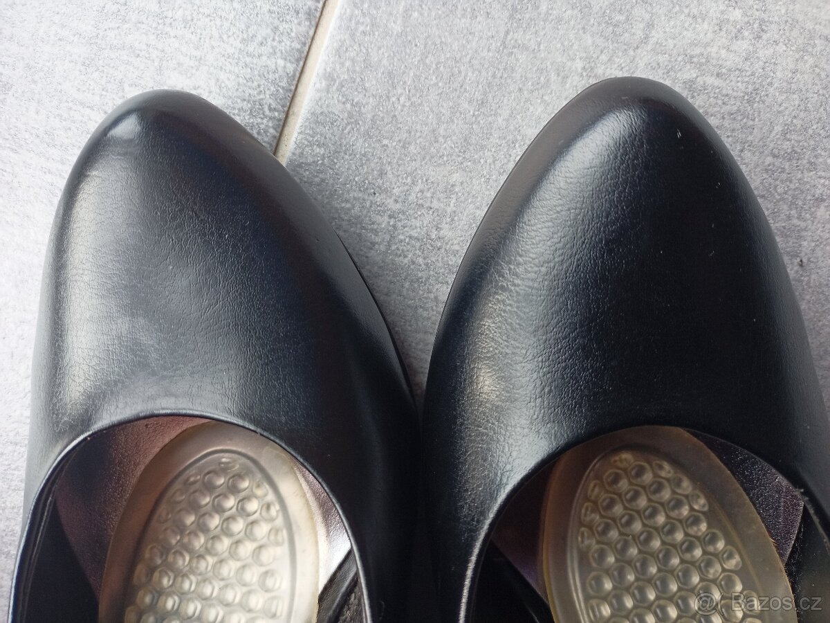 Prodám lodičky, vel.39 - 6