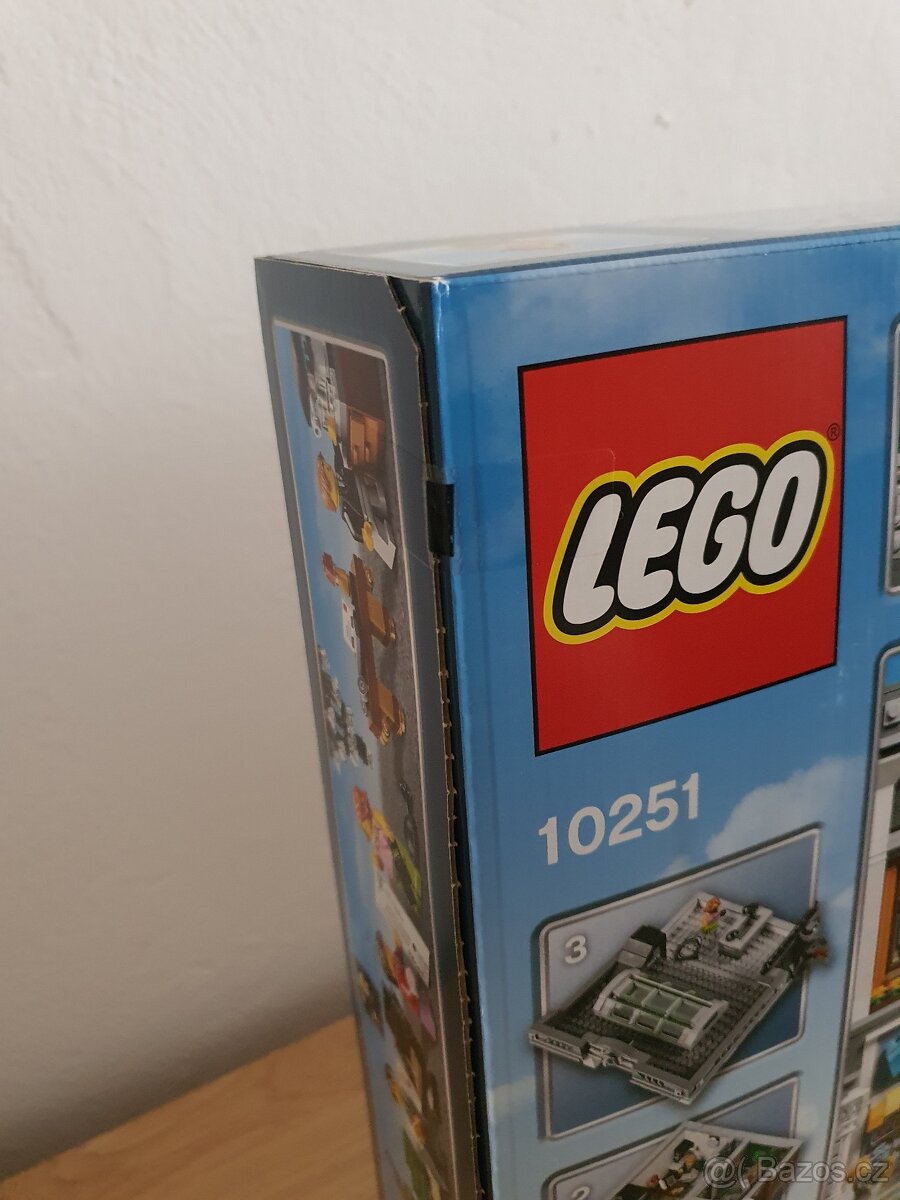 Lego 10251 Brick bank - 6