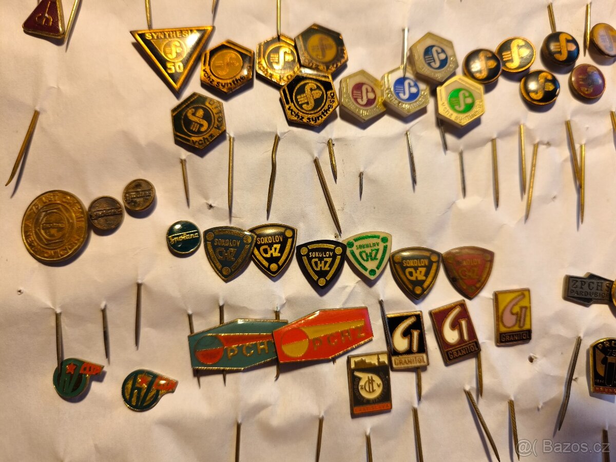 Odznaky chemické podniky 75 kusů. - 6