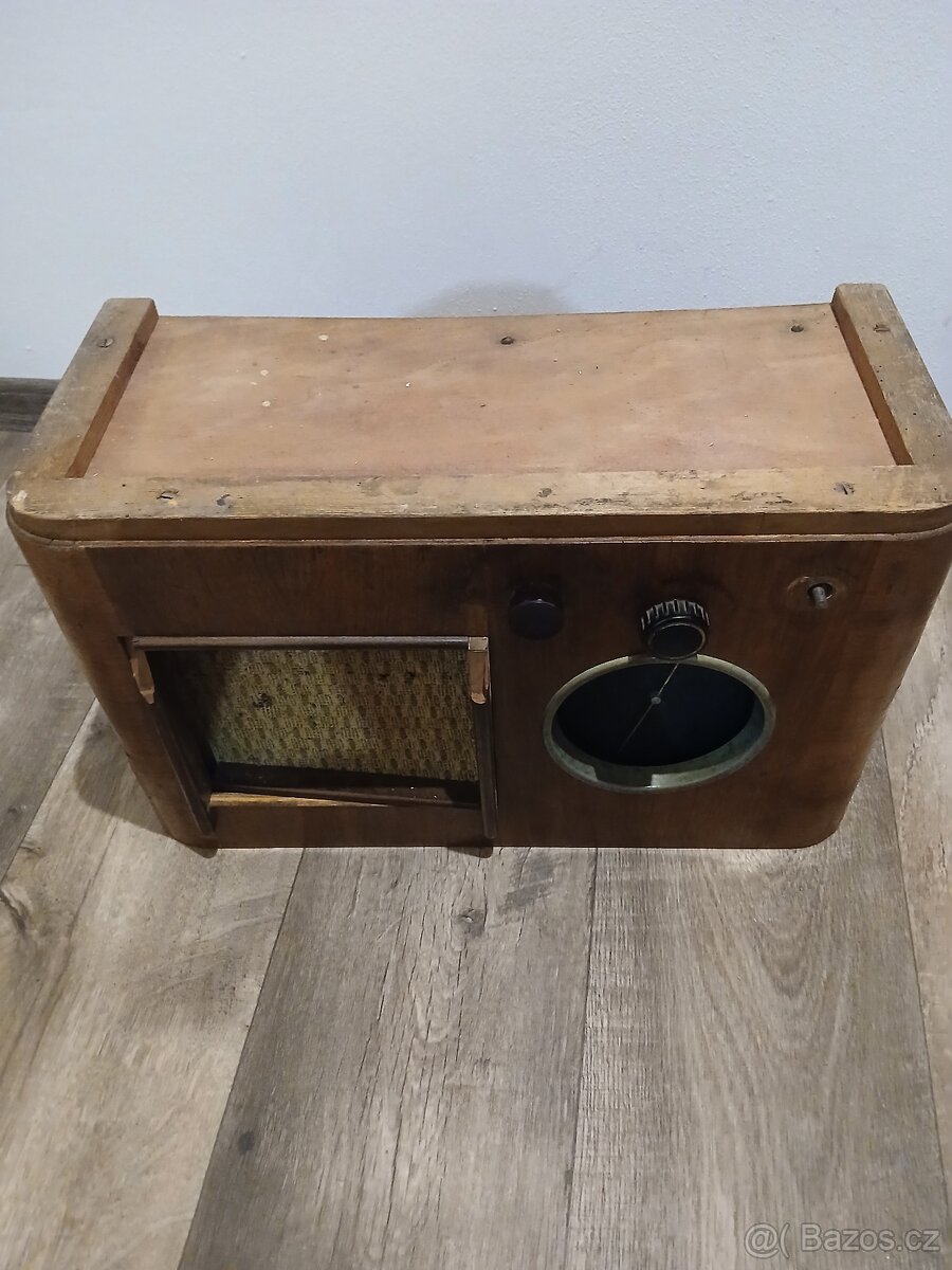 Staré radio - 6