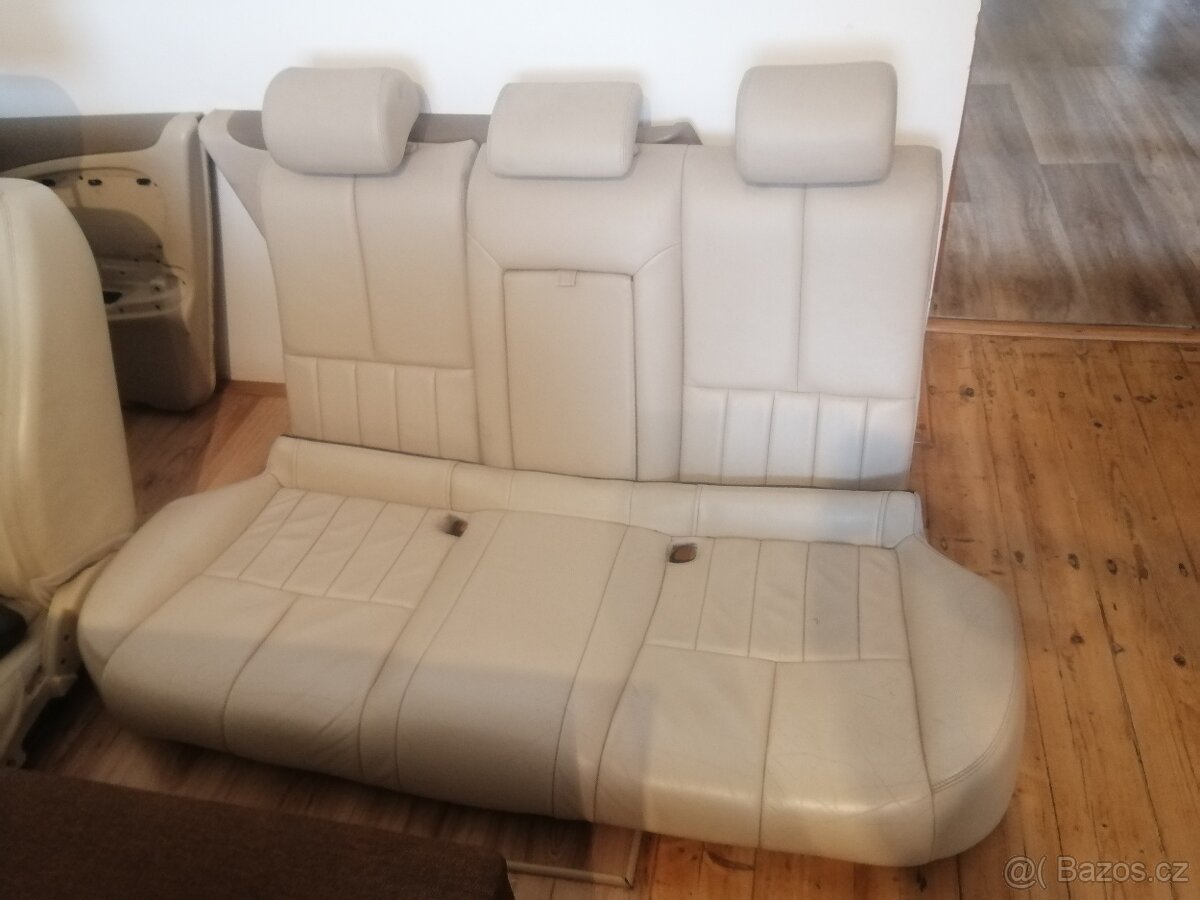 Jaguar S - type interiér 2001-2006 - 6